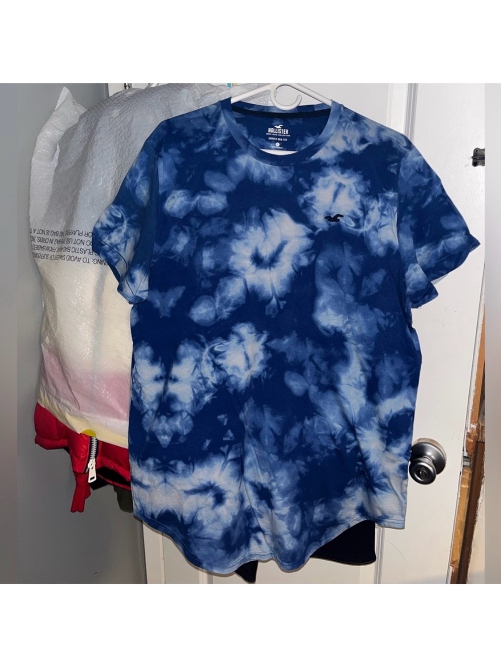 Hollister MUST-HAVE Collection Blue Short Sleeve T Shirt Curved Hem Tee Slim Fit